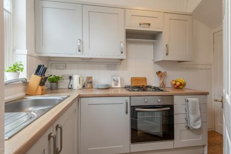 3 bedroom Terraced House for sale in Pasture Grove, Chapel Allerton, Leeds, LS7