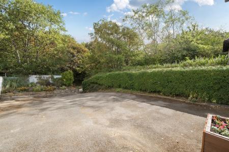 3 bedroom Semi-detached house for sale in Potternewton Lane, Leeds, LS7