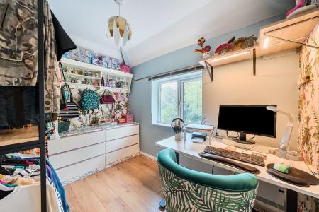 3 bedroom Semi-detached house for sale in Potternewton Lane, Leeds, LS7