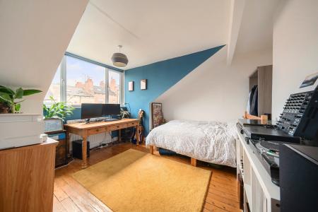 4 bedroom Terraced House for sale in Pasture Grove, Chapel Allerton, Leeds, LS7