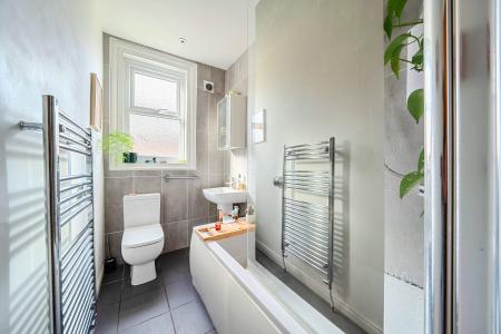 4 bedroom Terraced House for sale in Pasture Grove, Chapel Allerton, Leeds, LS7