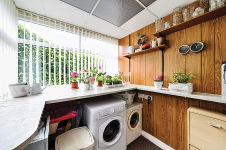 4 bedroom Semi-detached house for sale in Wensley Green, Chapel Allerton, Leeds, LS7