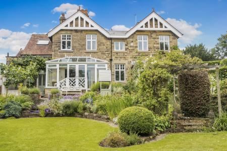 West Lodge, Gledhow Park Drive, Chapel Allerton, Leeds, LS7