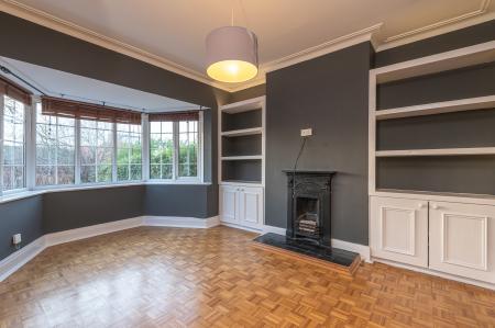 4 bedroom Semi-detached house to let in Harrogate Road, Chapel Allerton, Leeds, LS7