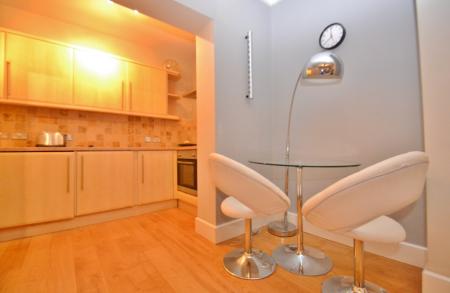 2 bedroom Flat to let in Thorp House, 9-15 Commercial S, Morley, Leeds, LS27