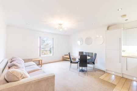 2 bedroom Flat to let in Westfield Terrace, Chapel Allerton, Leeds, LS7