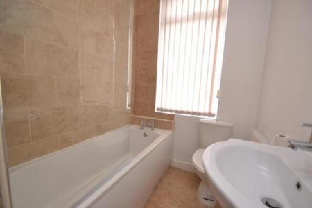 4 bedroom Terraced House to let in Methley Drive, Chapel Allerton, Leeds, LS7