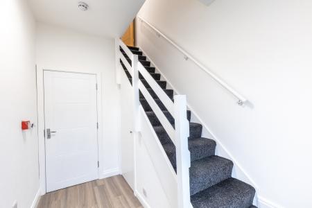 1 bedroom Flat to let in Manor Grove, Chapel Allerton, Leeds, LS7