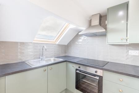 1 bedroom Flat to let in Manor Grove, Chapel Allerton, Leeds, LS7