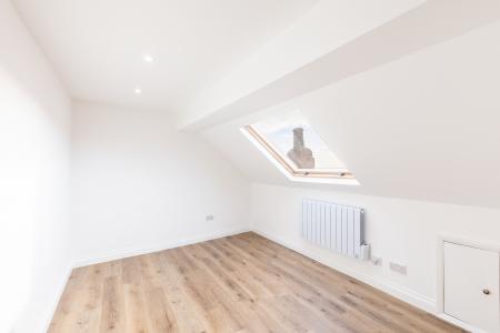 1 bedroom Flat to let in Manor Grove, Chapel Allerton, Leeds, LS7