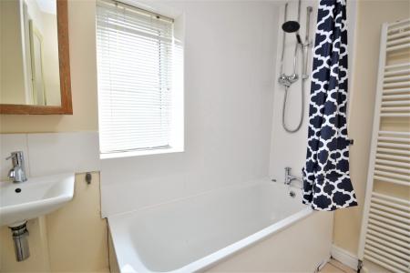 2 bedroom Semi-detached house to let in Roxholme Grove, Chapel Allerton, Leeds, LS7