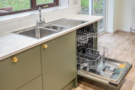 2 bedroom Detached house for sale in Newton Park Drive, Chapel Allerton, Leeds, LS7