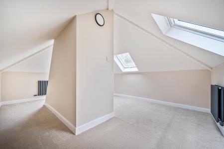 2 bedroom Detached house for sale in Newton Park Drive, Chapel Allerton, Leeds, LS7