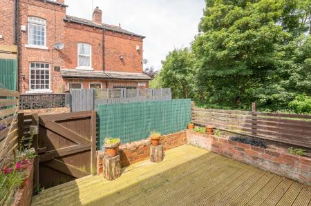 4 bedroom Terraced House to let in Pasture Grove, Chapel Allerton, Leeds, LS7