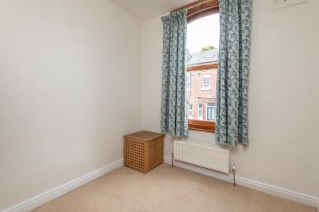 4 bedroom Terraced House to let in Pasture Grove, Chapel Allerton, Leeds, LS7