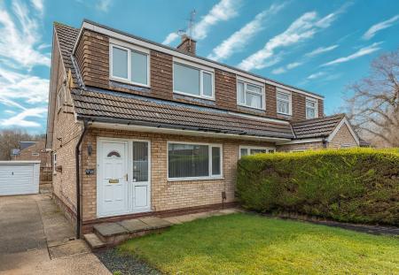 3 bedroom Semi-detached house to let in Sunningdale Avenue, Alwoodley, Leeds, LS17