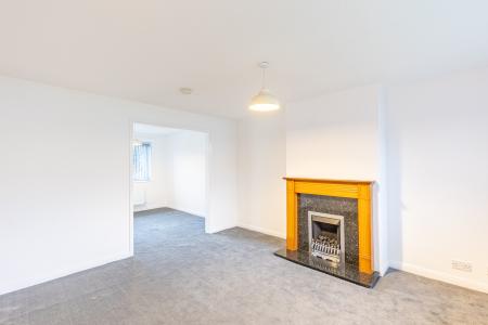 3 bedroom Semi-detached house to let in Sunningdale Avenue, Alwoodley, Leeds, LS17