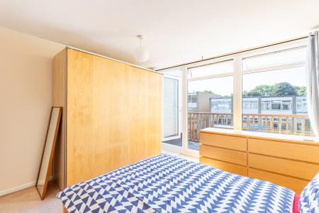 3 bedroom Town house to let in Newton Garth, Chapel Allerton, Leeds, LS7