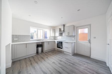 3 bedroom Semi-detached house for sale in Regina Drive, Chapel Allerton, Leeds, LS7