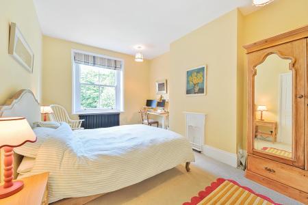 3 bedroom Town house for sale in Harrogate Road, Chapel Allerton, Leeds, LS7