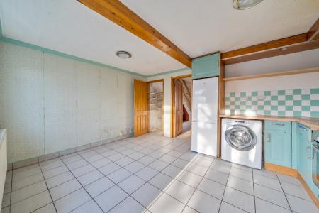 3 bedroom Semi-detached house for sale in Elmton Close, Middleton, Leeds, LS10