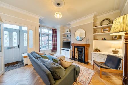 4 bedroom Terraced House for sale in Methley Grove, Chapel Allerton, Leeds, LS7