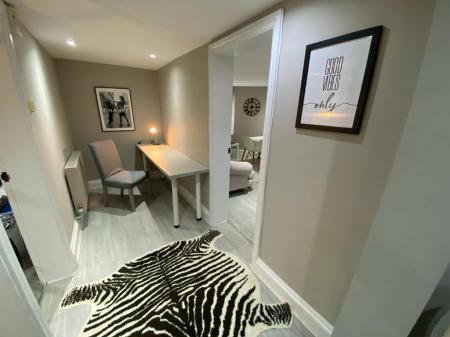 2 bedroom Flat to let in Hilldene, Harehills Lane, Leeds, LS8