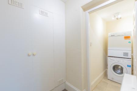 1 bedroom Flat to let in St Marys Road, Leeds, LS7