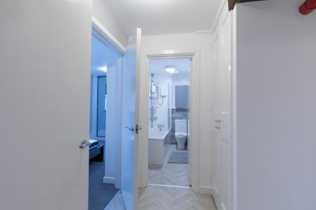 1 bedroom Flat to let in Sparrow Wharf, 32 The Calls, Leeds, LS2