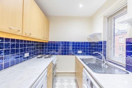1 bedroom Flat to let in Chantrell Court, The Calls, Leeds, LS2