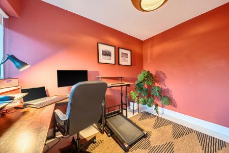 3 bedroom Semi-detached house for sale in North Grove Close, Oakwood, Leeds, LS8