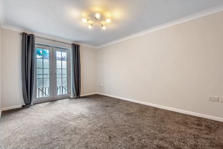 2 bedroom Flat to let in Charnley Drive, Chapel Allerton, Leeds, LS7