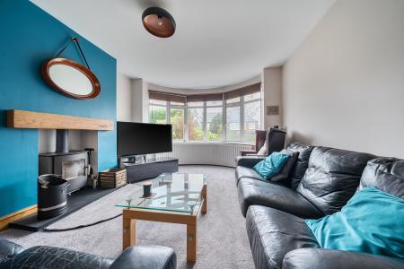 3 bedroom Semi-detached house for sale in Shadwell Walk, Shadwell, Leeds, LS17