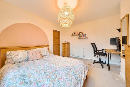 3 bedroom Semi-detached house for sale in Talbot Rise, Roundhay, Leeds, LS17