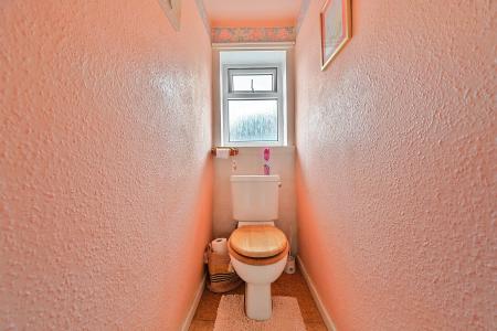 3 bedroom Semi-detached house for sale in Kingswood Crescent, Roundhay, Leeds, LS8