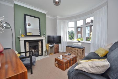3 bedroom Semi-detached house to let in Roxholme Avenue, Chapel Allerton, Leeds, LS7