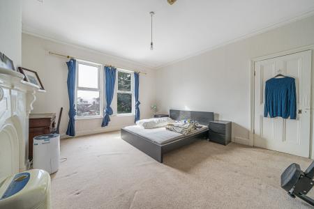 5 bedroom Semi-detached house for sale in Sholebrook Avenue, Chapeltown, Leeds, LS7