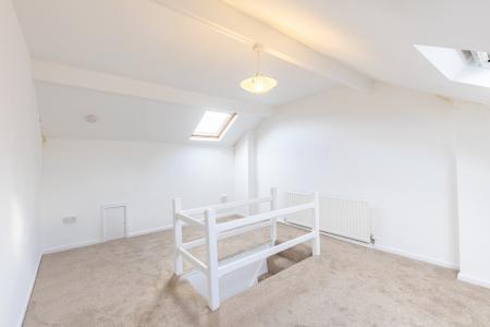 3 bedroom Terraced House to let in Greenwood Mount, Meanwood, Leeds, LS6