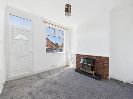 2 bedroom Terraced House for sale in Dartford Road, Leicester, LE2