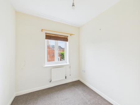 3 bedroom Town house for sale in Heybridge Road, Leicester, LE5