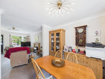 3 bedroom Detached house for sale in Mallard Drive, Leicester, LE7