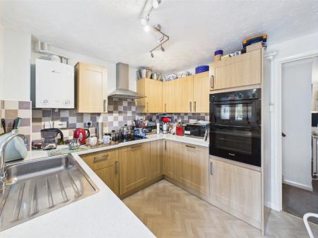 3 bedroom Detached house for sale in Mallard Drive, Leicester, LE7