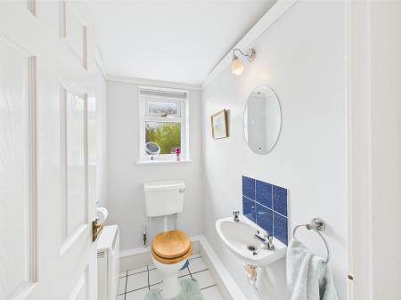 3 bedroom Detached house for sale in Mallard Drive, Leicester, LE7