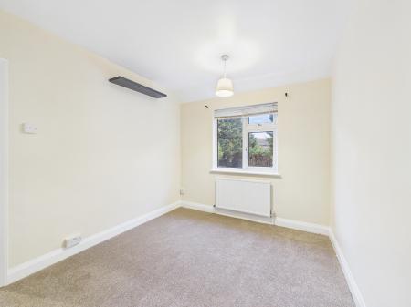 3 bedroom Semi-detached house to let in Fairfield Road, Oadby, LE2