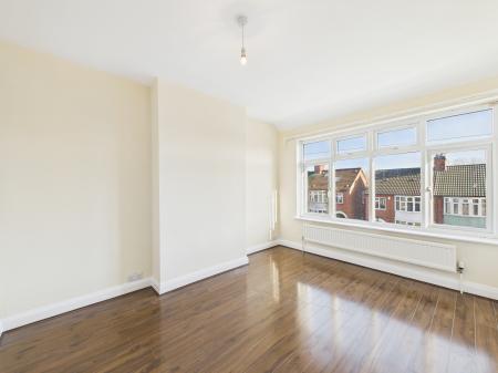 3 bedroom Semi-detached house to let in Brian Road, Leicester, LE4