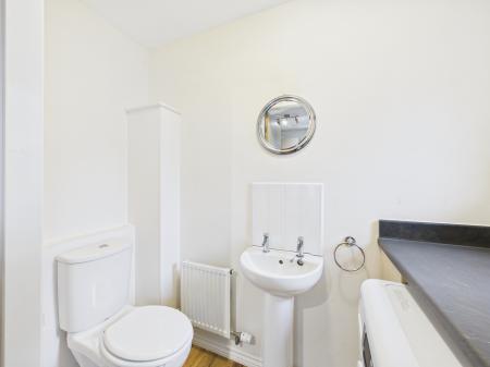 2 bedroom Town house to let in Dairy Way, Kibworth, LE8