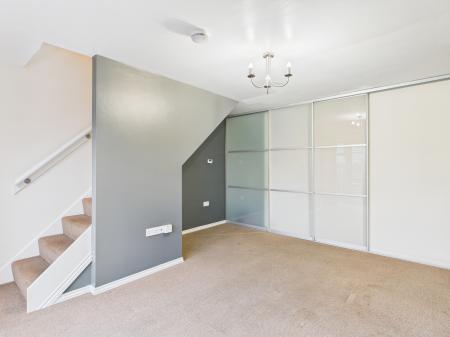 2 bedroom Town house to let in Dairy Way, Kibworth, LE8