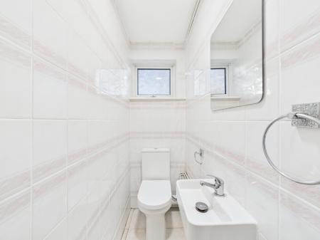 3 bedroom Semi-detached house to let in Dane Street, Leicester, LE3