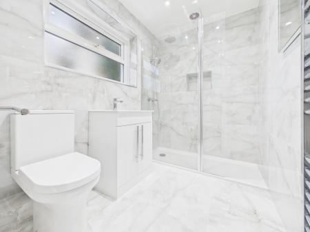 3 bedroom Semi-detached house to let in Dane Street, Leicester, LE3