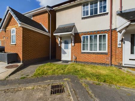 2 bedroom Terraced House to let in Firestone Close, Leicester